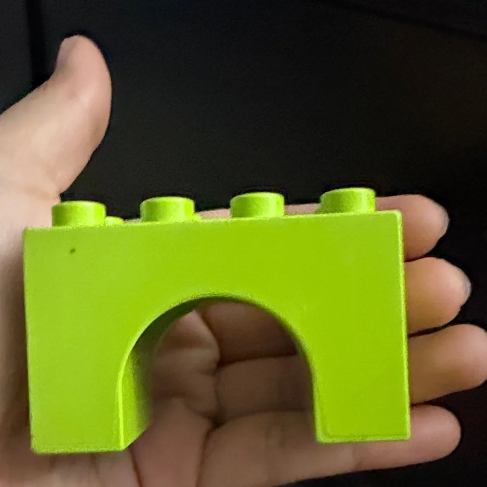 Bright Green Arch Building Block - duplo missing piece